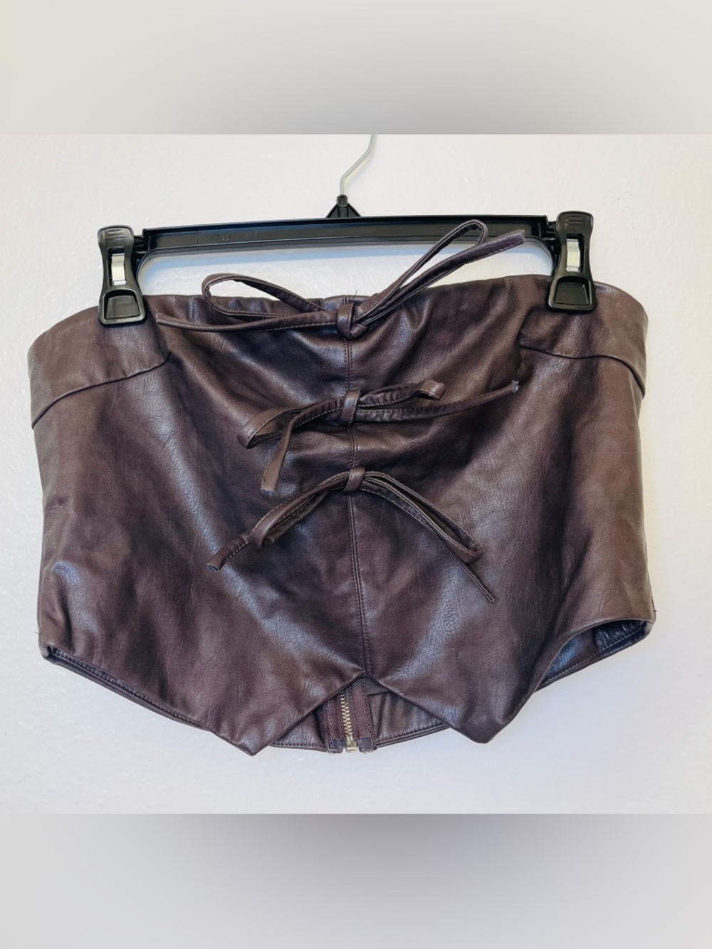 TIC TOC From Los Angeles Brown Faux Leather Tube Bow Details Top Size L